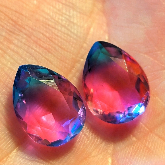 ⭐ 16.80ctw Set (2pcs) Pink / Blue Tourmaline Gemstone Doublet Pear Cut LOT F 🍉 - Picture 4 of 5